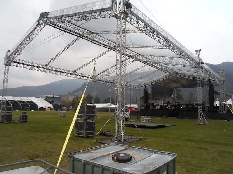 Estructuras y Tarimas